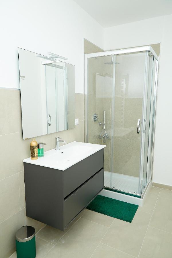 Scirocco Guest House Бриндизи Экстерьер фото