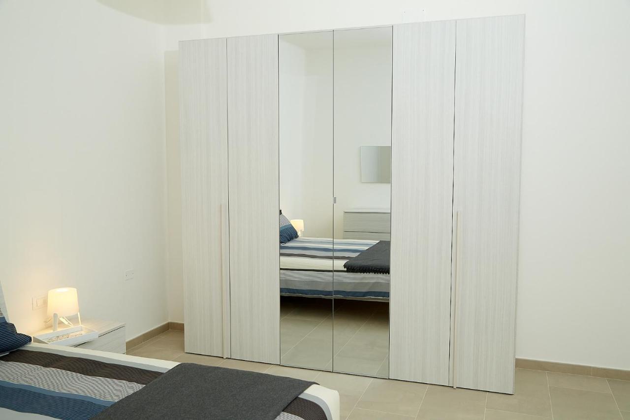 Scirocco Guest House Бриндизи Экстерьер фото