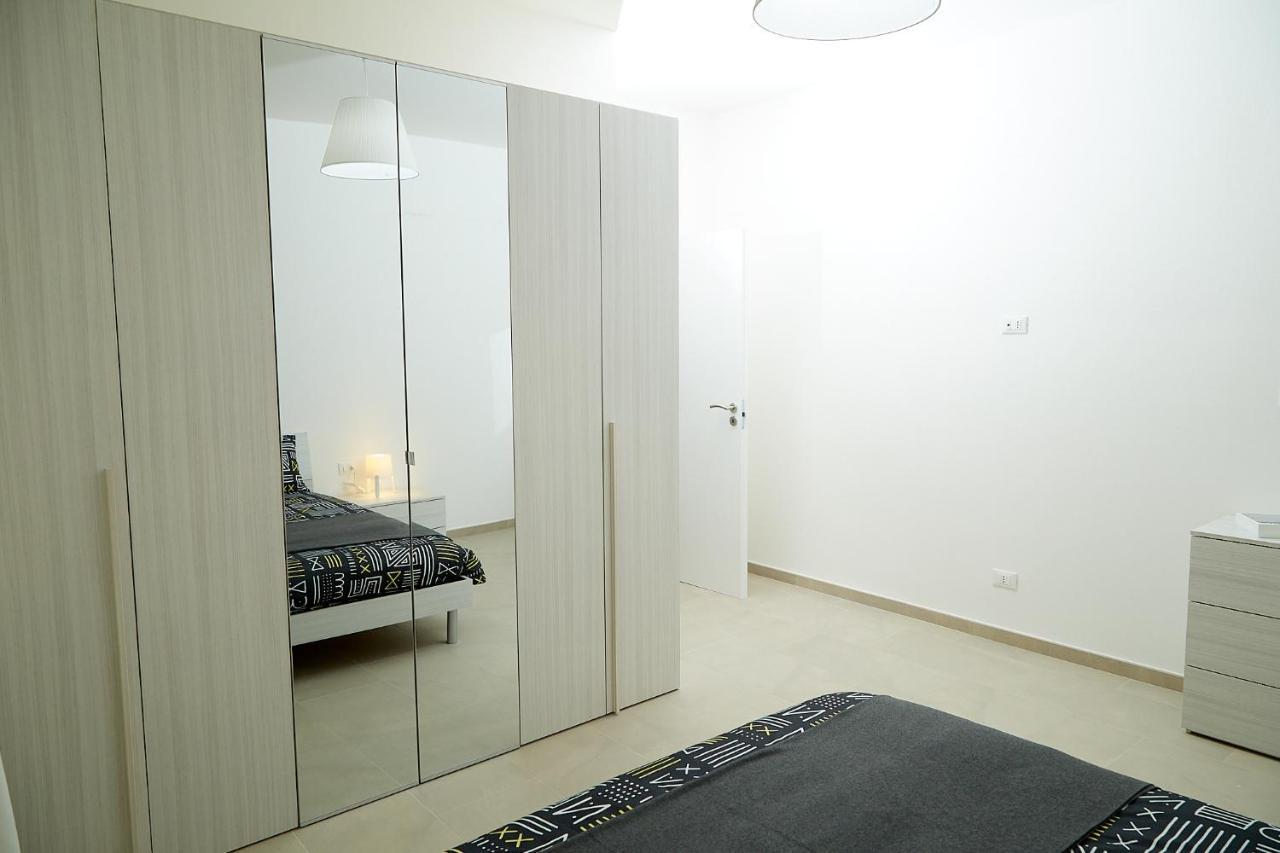 Scirocco Guest House Бриндизи Экстерьер фото